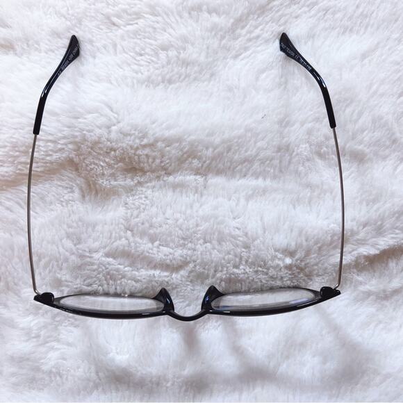 Dylan Black Thin Lightweight Reader Glasses - Picture 5 of 13